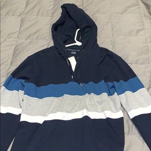 Light weight pull over sweatshirt